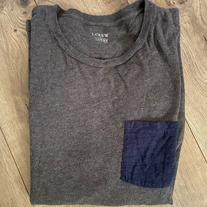 Brown long sleeve pocket tee